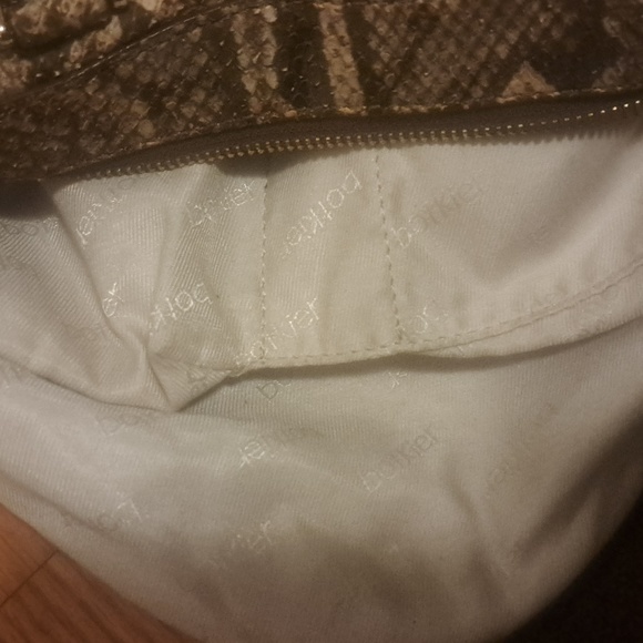 Closet clearance - Picture 8 of 9